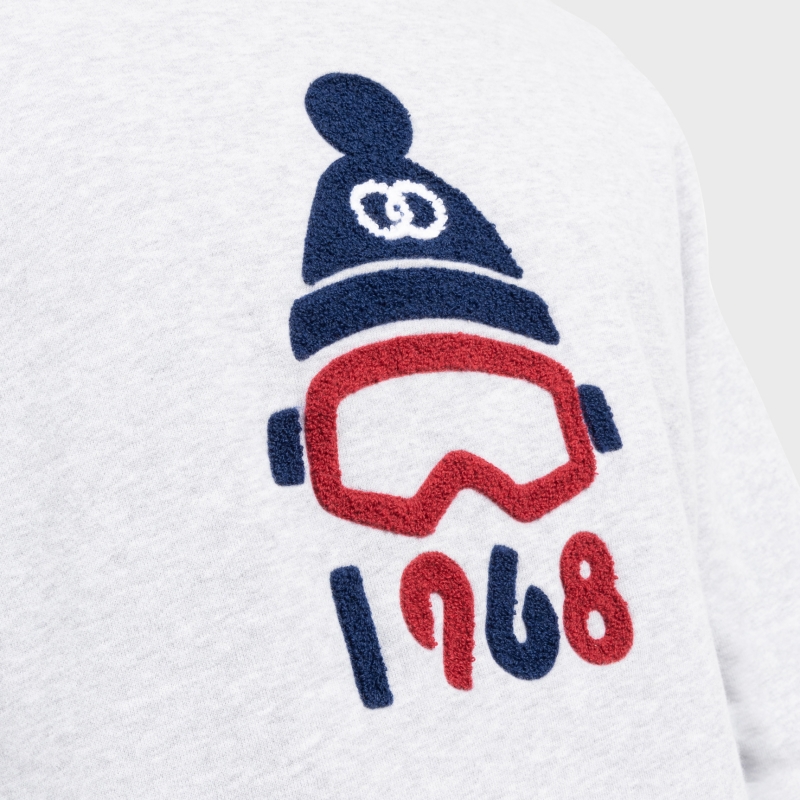 Beanie 1968 Sweatshirt